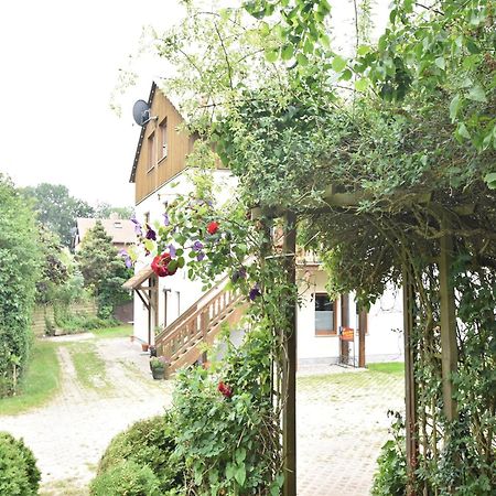 Beautiful Apartment In Rerik With Garden Near Sea Exteriör bild