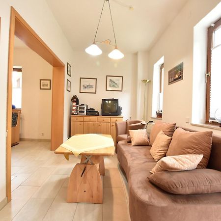 Beautiful Apartment In Rerik With Garden Near Sea Exteriör bild