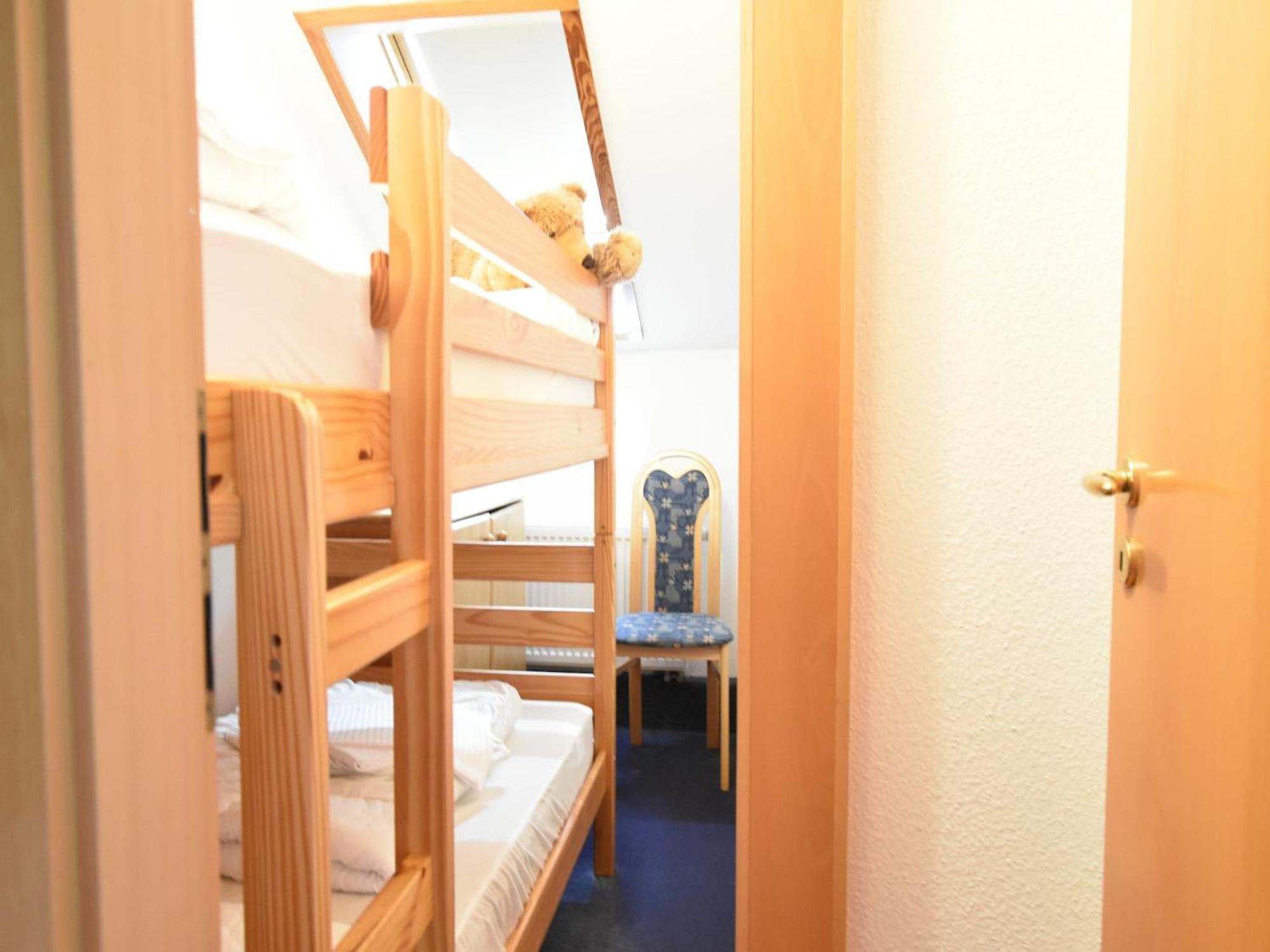 Beautiful Apartment In Rerik With Garden Near Sea Exteriör bild