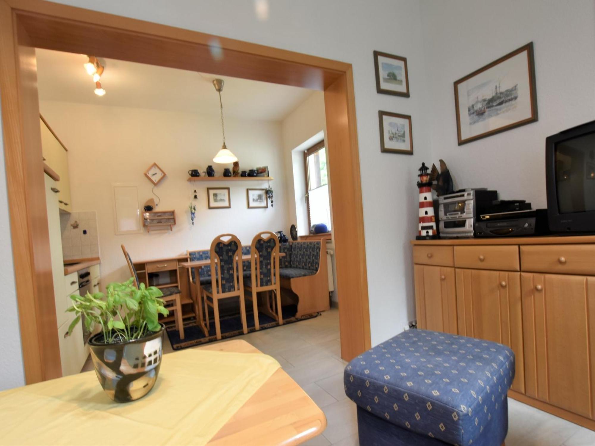 Beautiful Apartment In Rerik With Garden Near Sea Exteriör bild