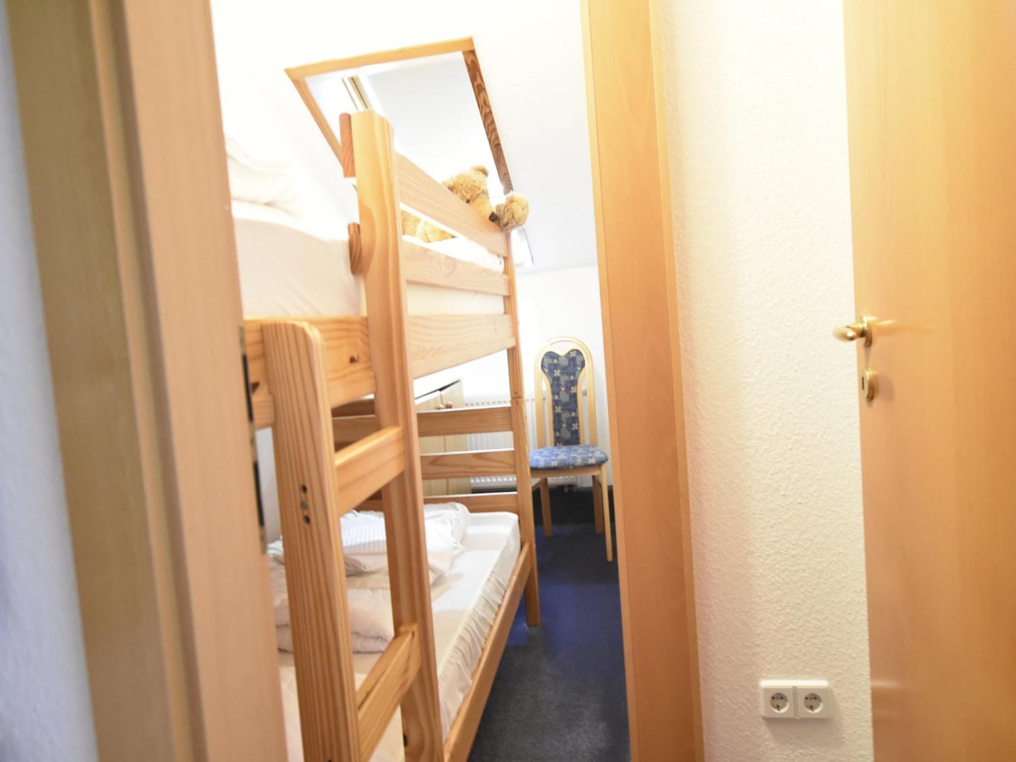 Beautiful Apartment In Rerik With Garden Near Sea Exteriör bild