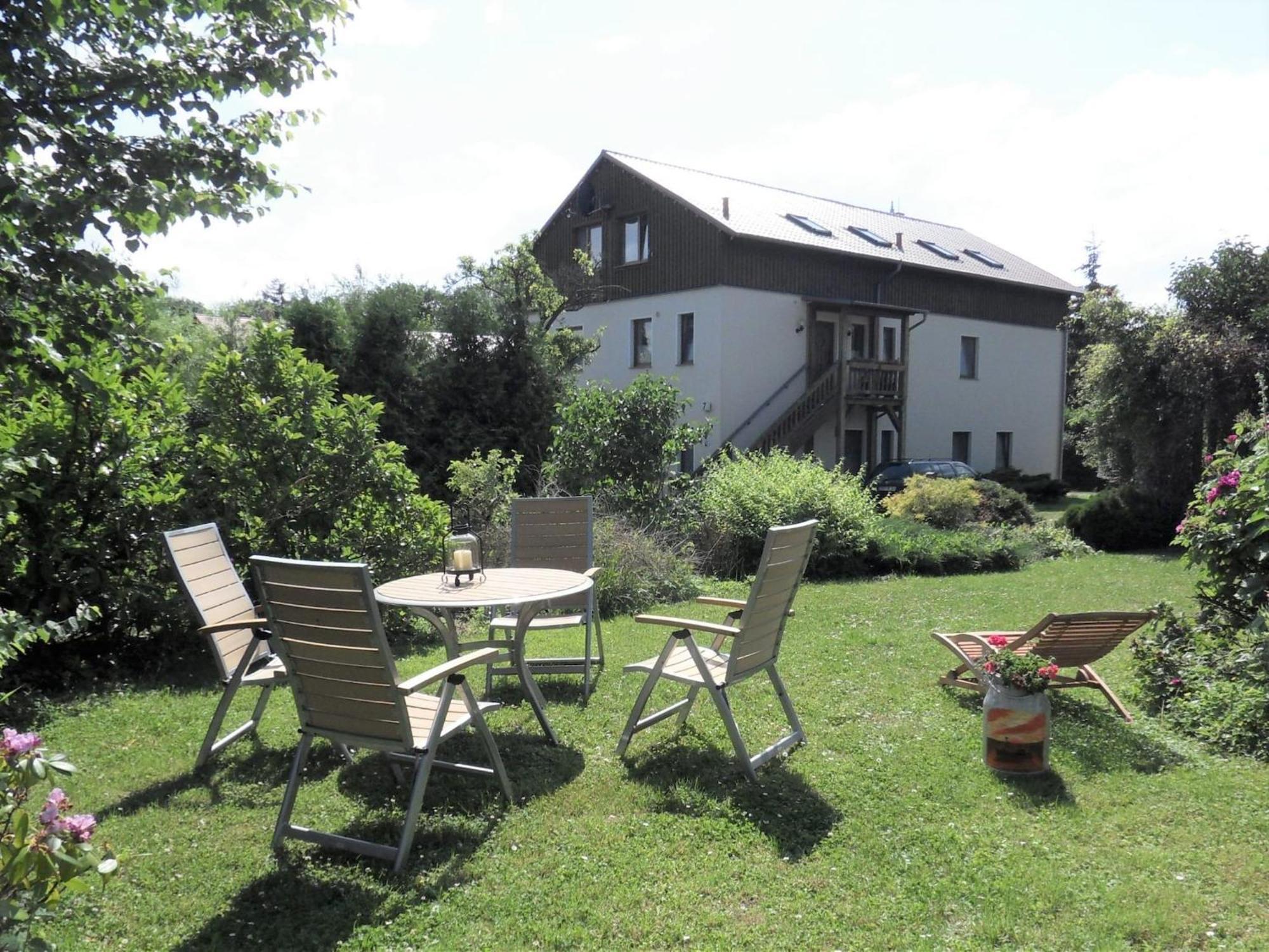Beautiful Apartment In Rerik With Garden Near Sea Exteriör bild